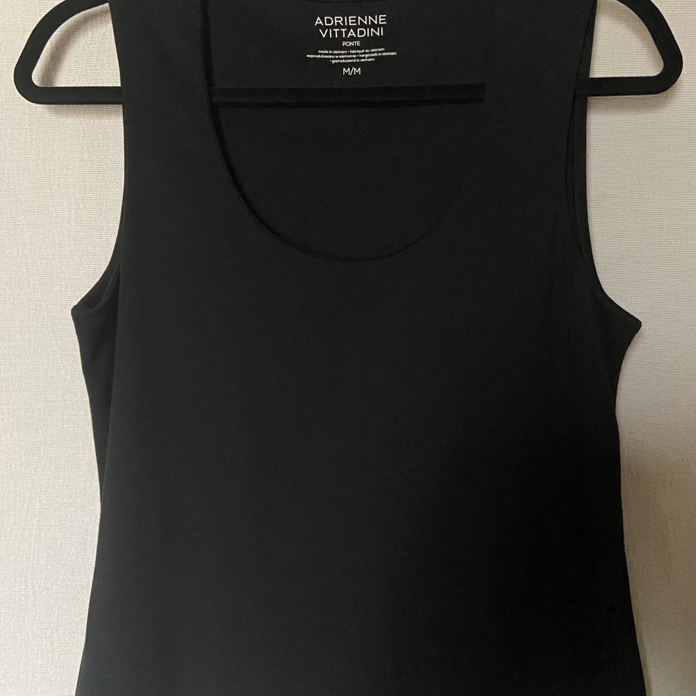 Andrienne Vittadini Black Ponte Sleeveless Top Size Medium